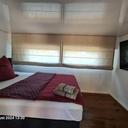 Ferienhaus Am See-2 Hungen Eksteriør billede