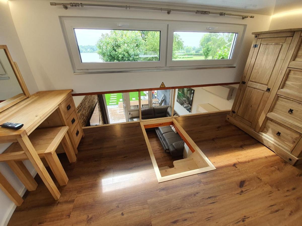 Ferienhaus Am See-2 Hungen Eksteriør billede